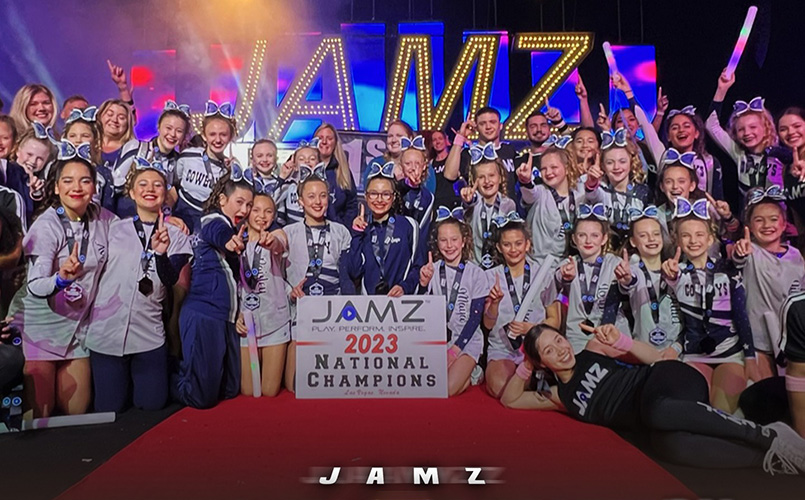 SMPW Cowboys Pee Wee Cheer are National Champs!